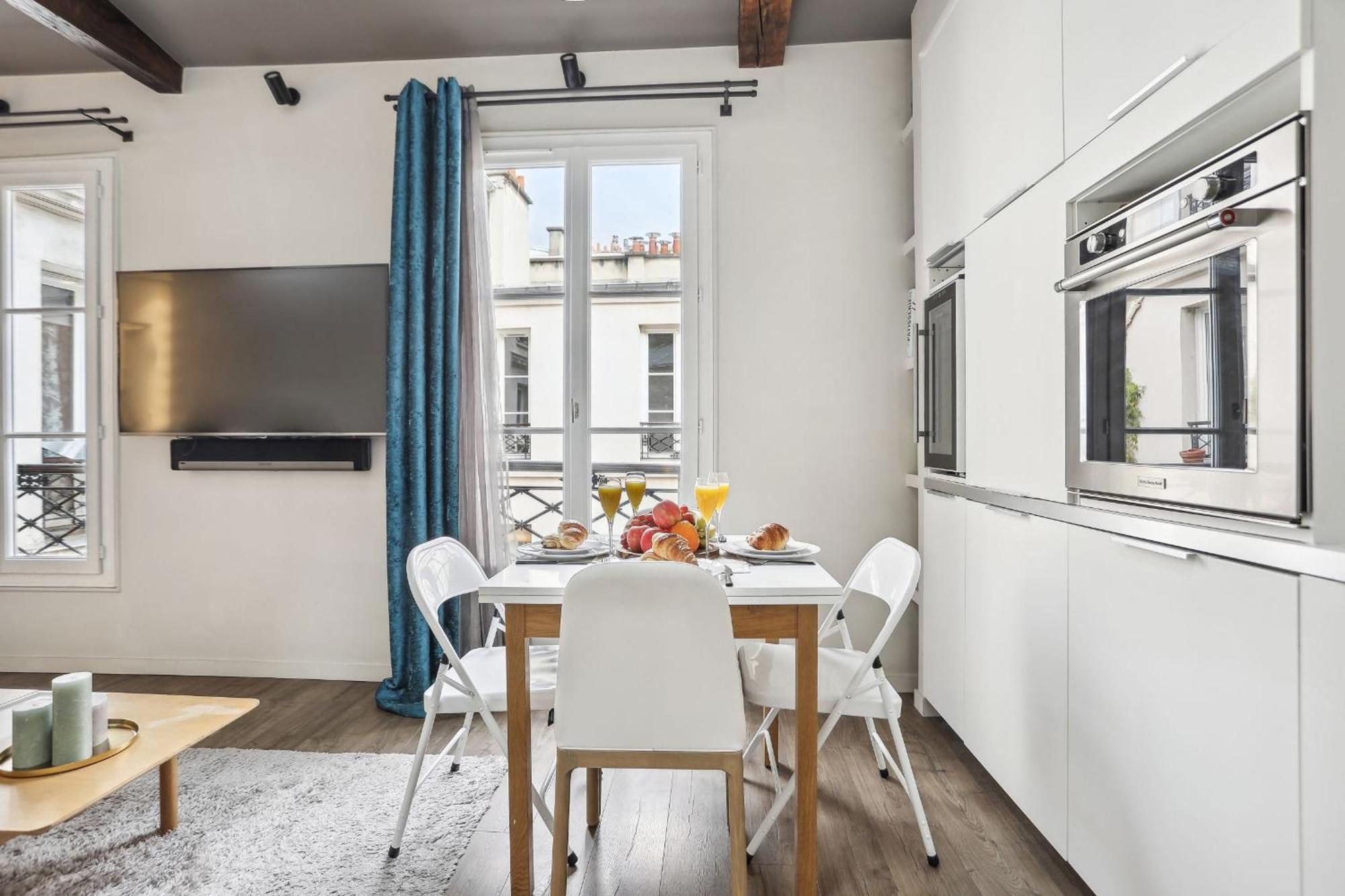 Bnbnova - Eiffel Tower & Champ De Mars - 1br *